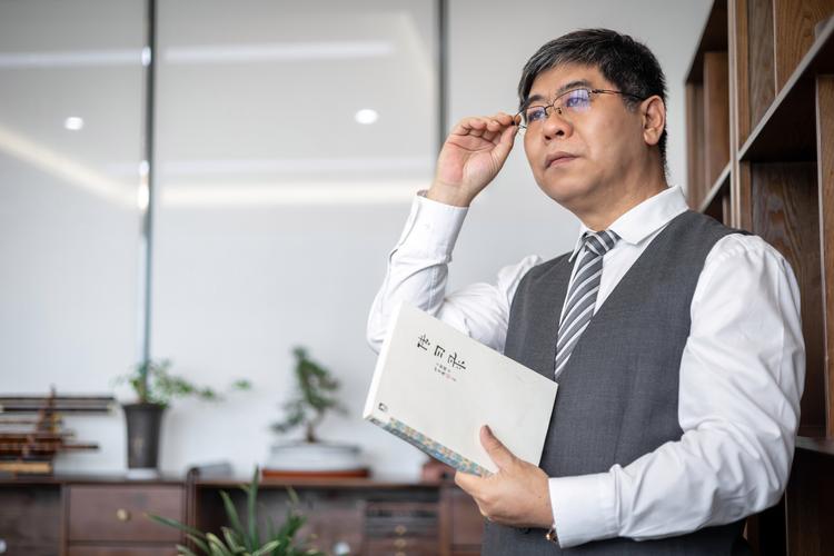 國(guó)泰基金公司待遇怎么樣，國(guó)泰基金楊飛